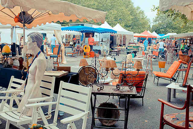 Quel est le jour de marché à Saint-jean-pied-de-port ?